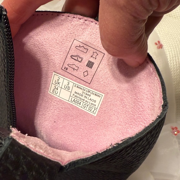 Doc Marten Black Leather Bex Heart Boots - Picture 10 of 10